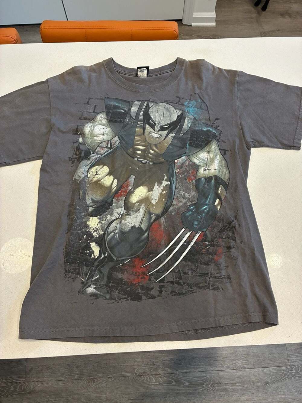 Mad Engine Marvel Wolverine T-Shirt Size L Grey Graphic